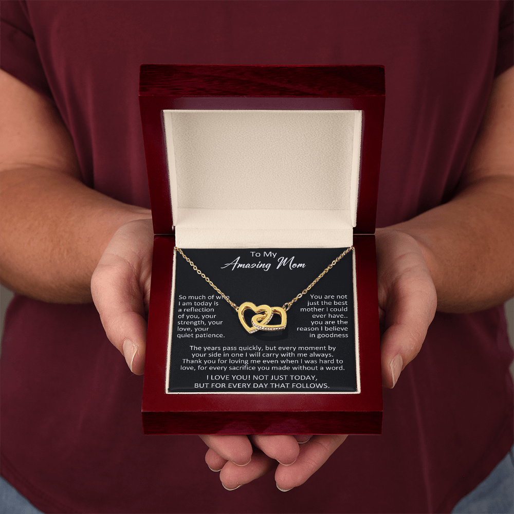 To My Amazing Mom Interlocking Heart Necklace - Meaningful Birthday Gift for Mother from Daughter, Son