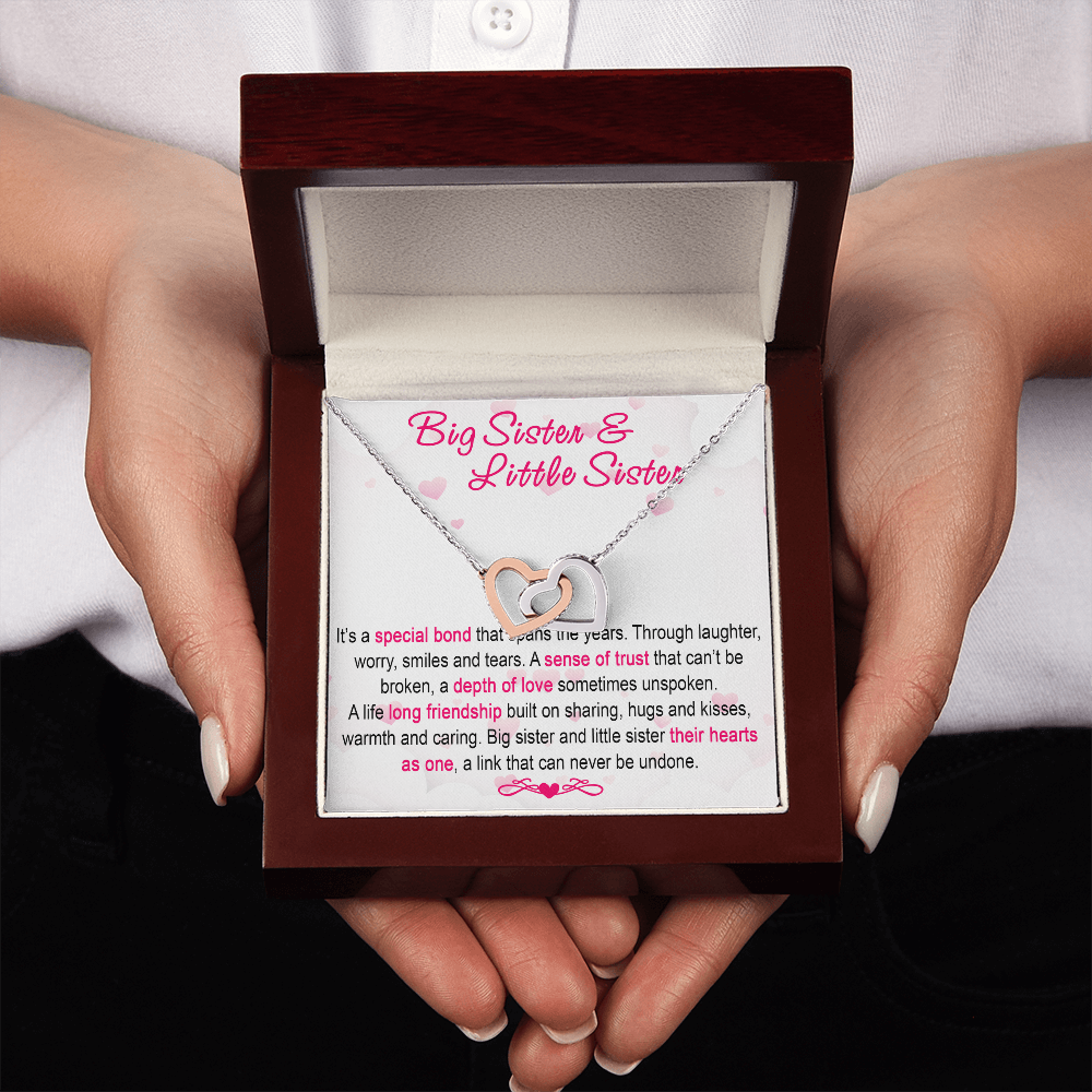 To My Sis Necklace – Interlock Heart Pendant with Message Card and Gift Box, Meaningful Jewelry Gift for Birthday, Christmas or Graduation