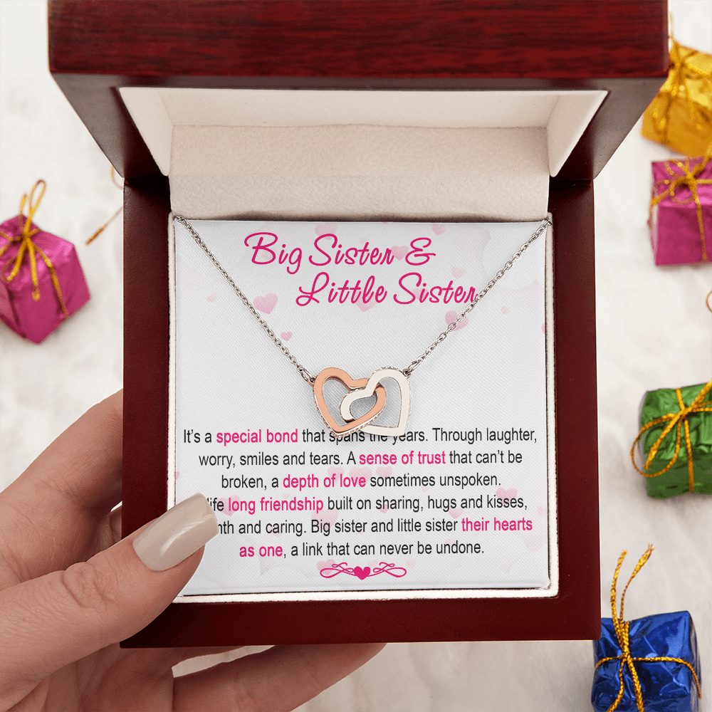 To My Sis Necklace – Interlock Heart Pendant with Message Card and Gift Box, Meaningful Jewelry Gift for Birthday, Christmas or Graduation